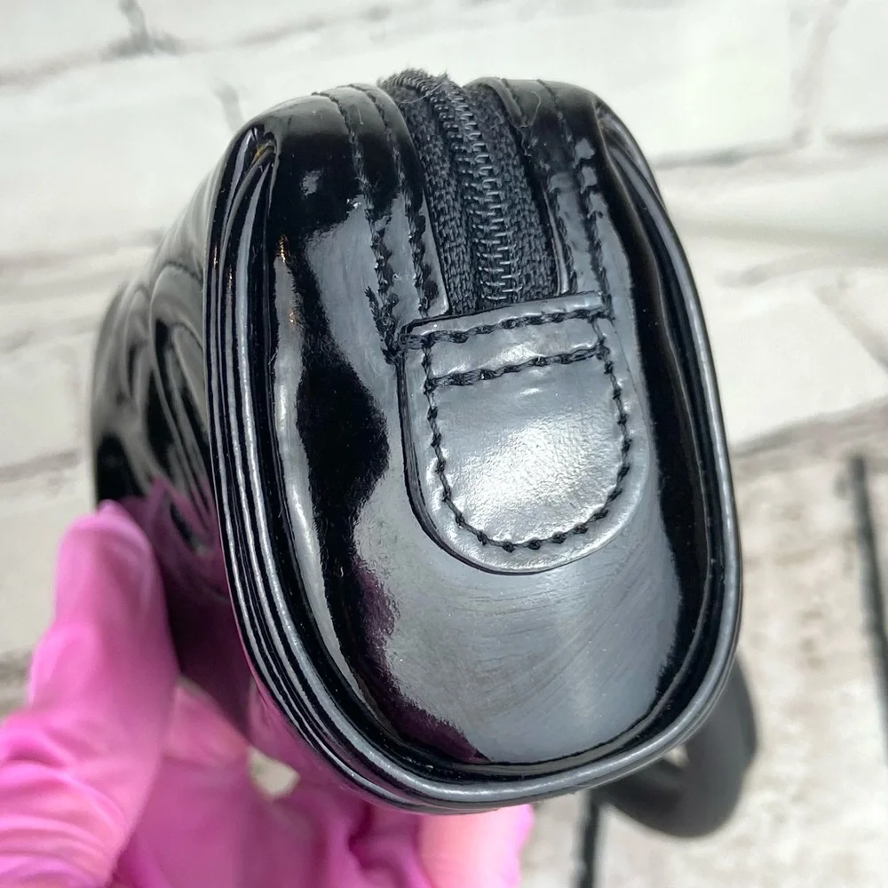 CHANEL card coin pouch wristlet keychain black patent leather with charms - Picture 7 of 10